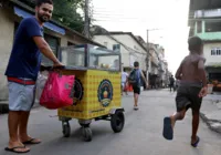 Percentual de pessoas em situação de pobreza cai para 31,6% em 2022