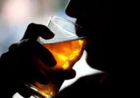 Pesquisadores querem que população diminua consumo de álcool; entenda