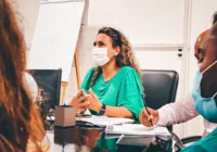 Prefeita de Eunápolis é multada por evento musical durante pandemia