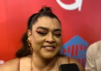 Preta Gil revela acompanhamento médico durante a folia: "cercada"