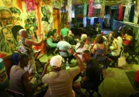Sambas de Salvador: uma alegria resistente