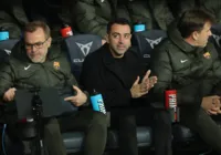 Sob pressão! Xavi anuncia que deixará Barcelona ao fim da temporada