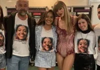 Taylor Swift encontra família de fã que morreu em show