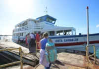 Travessia Salvador-Mar Grande registra movimento moderado de embarque