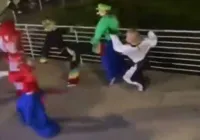 Vídeo: Integrantes de dois grupos da Carreta Furacão 'saem na mão'