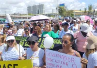 Vídeo: profissionais da enfermagem realizam manifestação em Salvador