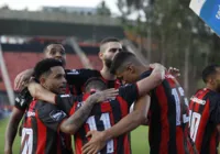 Vitória enfrenta o Jacobina com força máxima