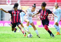 Vitória estreia na Copinha feminina com derrota