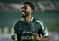 Volante formado no Fluminense é especulado no Vitória