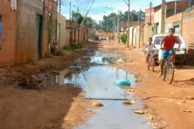 Mais de 16 milhões saíram da pobreza entre 2021 e 2022 - Imagem