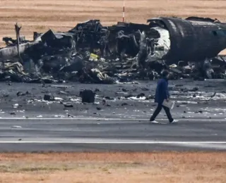 Aeroporto de Tóquio volta à normalidade após acidente