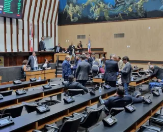 Após “bate-cabeça”, Alba aprova projetos do MP-BA e do TCE