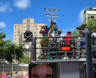 Após “macetar” apocalipse, Ivete canta Hino do Senhor do Bonfim