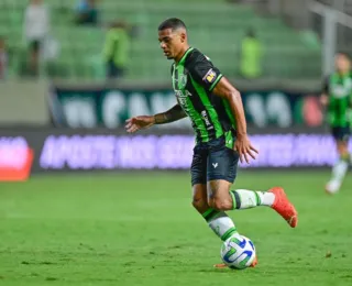 Atacante do América-MG cobra pix e clube apura a situação