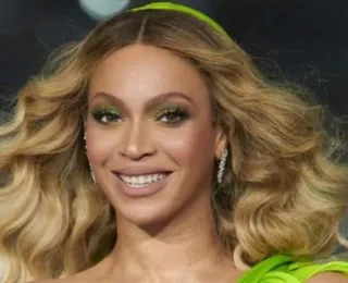 Beyoncé revela doença crônica e fala sobre sua relação com o cabelo