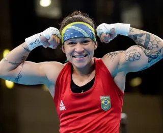 Bia Ferreira vence quarta luta profissional no boxe