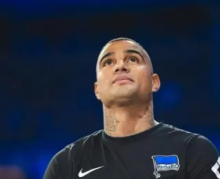 Boateng revela que elogio a Messi foi forçado: "Maior mentira"