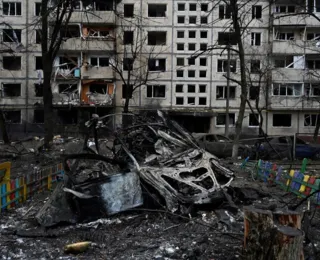 Bombardeios russos na Ucrânia deixam seis mortos e dezenas de feridos