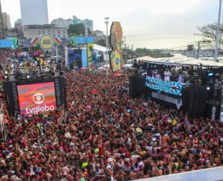 Bruno exalta retomada do Carnaval no Centro: ‘Verdadeira multidão’