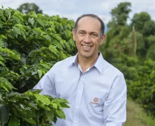 Café brasileiro é vendido em leilão por preço recorde; veja valores