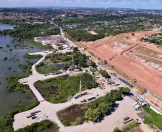 Cai para 0,25 deslocamento de mina em Maceió