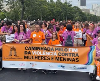 Caminhadas em todo o país pedem o fim da violência contra mulheres