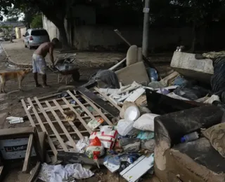 Chuvas no Rio: sobe para 12 mil número de desalojados