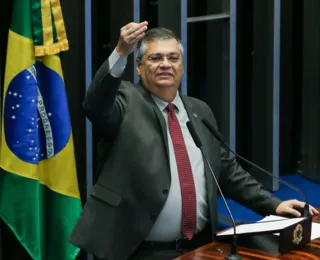 Dino recusa festa de associação para comemorar posse