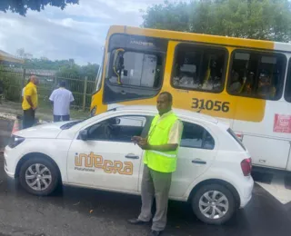 Dois ônibus são assaltados no Lobato nesta segunda-feira