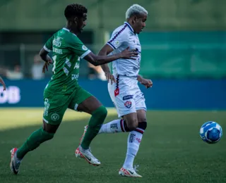 Em partida agitada, Vitória perde e garante a Chapecoense na Série B