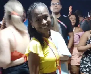 Fã que venceu câncer celebra a vida no show de 30 anos de É O Tchan