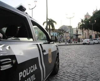 Homem é preso após roubar três turistas suíços no Centro Histórico