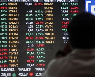 Ibovespa fecha em alta e bate recorde de 134 mil pontos