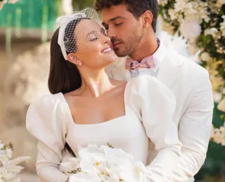 Larissa Manoela e André Luiz Frambach se casam em cerimônia secreta