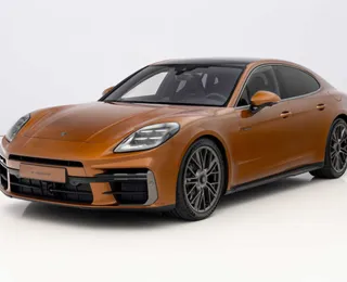 Porsche lança terceira geração do Panamera