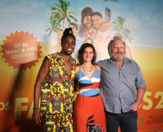 Pré-estreia de “Os Farofeiros 2” reúne famosos em cinema de Salvador