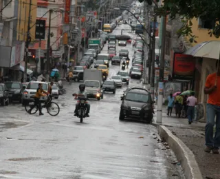 Previsão nesta sexta-feira é de chuva intensa em regiões da Bahia