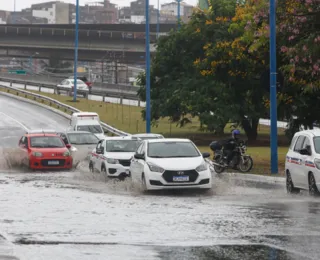 Primeiros dias do ano novo serão de chuva em Salvador