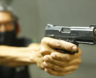 Registro de armas de fogo caiu 82% em 1 ano no Brasil