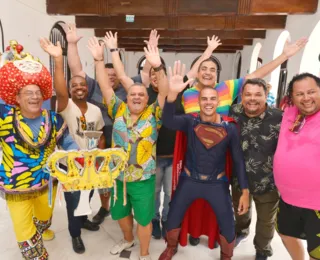 Rei Momo 2024: 10 finalistas disputam a coroa carnavalesca