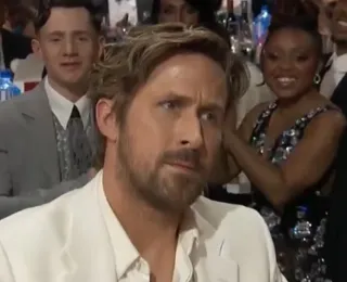 Ryan Gosling viraliza após reação ao ganhar prêmio; assista