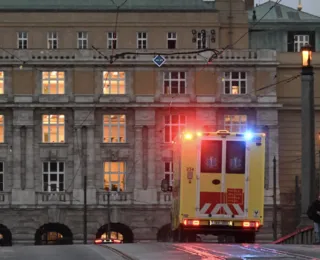 Sobe para 15 o número de mortos em tiroteio em universidade de Praga