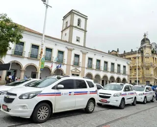 Taxistas de Salvador podem cobrar Bandeira 2 a partir de sexta-feira