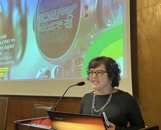 "Temos um contexto muito complexo para o jornalismo", diz pesquisadora