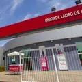 Estudante da Unime tem carro roubado dentro da faculdade imagem