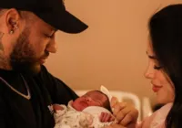 Aos 5 meses, filha de Neymar e Bruna Biancardi é submetida a cirurgia