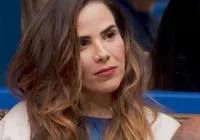 Após expulsão, Wanessa aparece "disfarçada" no aeroporto; veja