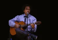 Após mal-estar, Djavan é internado em hospital do Rio de Janeiro imagem