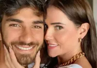 Após término, Deborah Secco se declara a Hugo Moura: "Te amo"