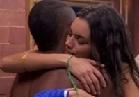 BBB 24: Davi convida Alane para dormir com ele e Isabelle